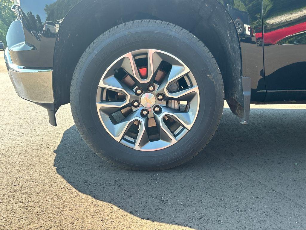 used 2024 Chevrolet Silverado 1500 car, priced at $38,437