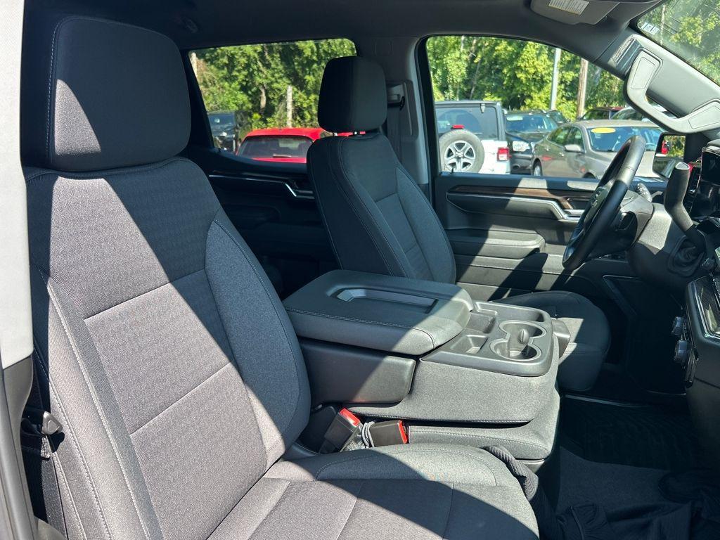 used 2024 Chevrolet Silverado 1500 car, priced at $38,437