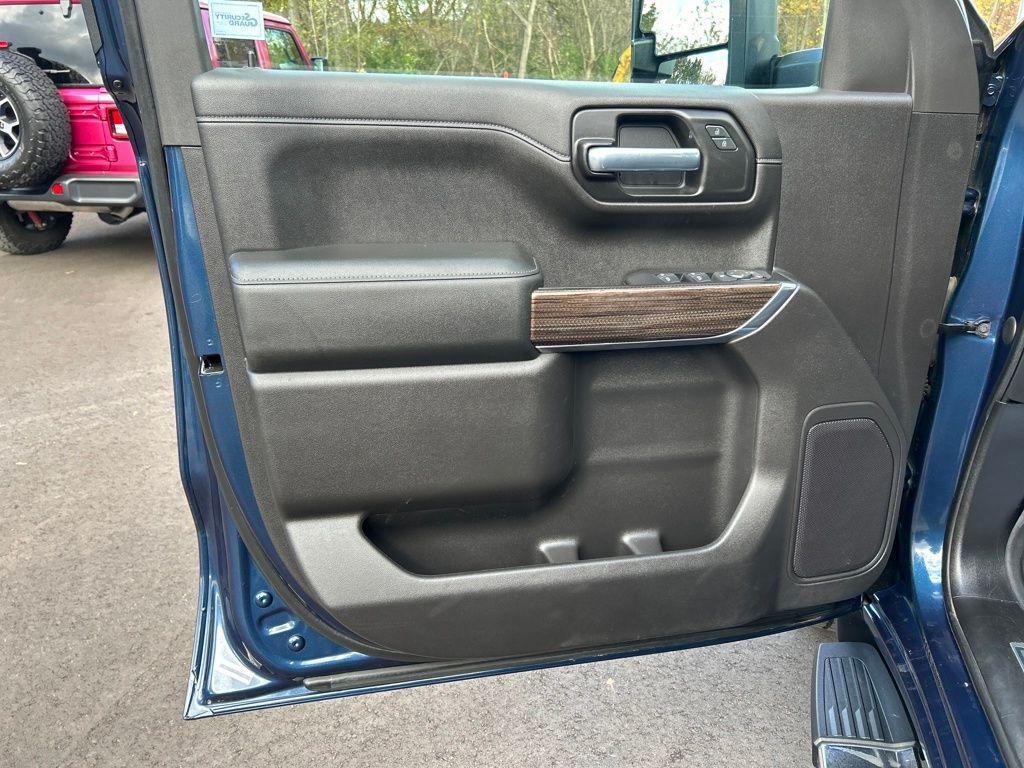 used 2020 Chevrolet Silverado 1500 car, priced at $29,731