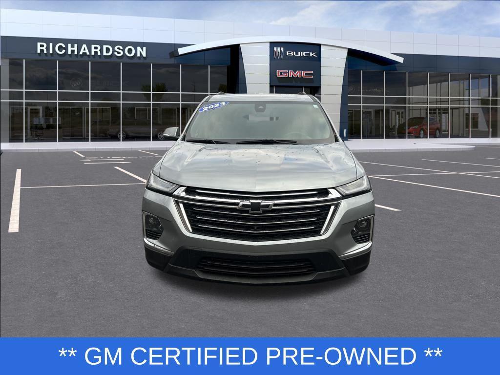 used 2023 Chevrolet Traverse car, priced at $31,936