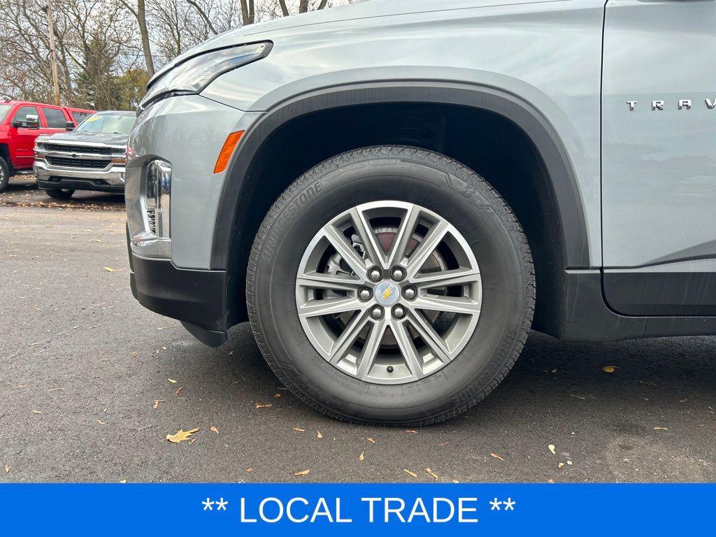 used 2023 Chevrolet Traverse car, priced at $31,936