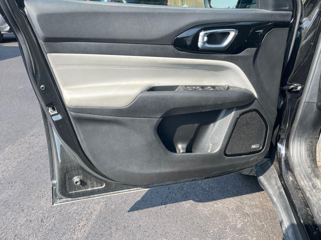 used 2022 Jeep Compass car, priced at $23,305