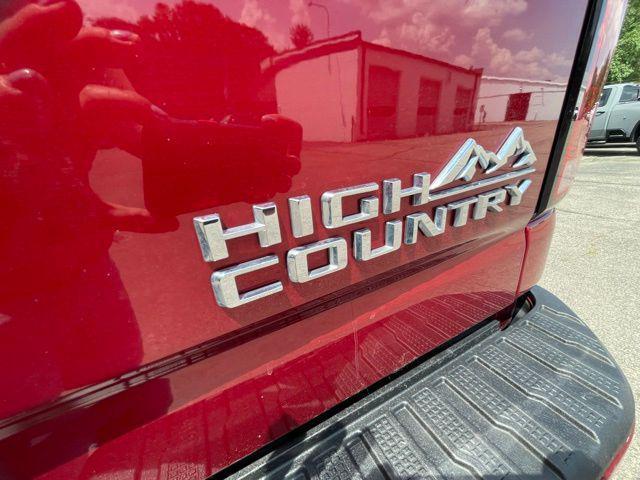 used 2024 Chevrolet Silverado 2500 car, priced at $71,195