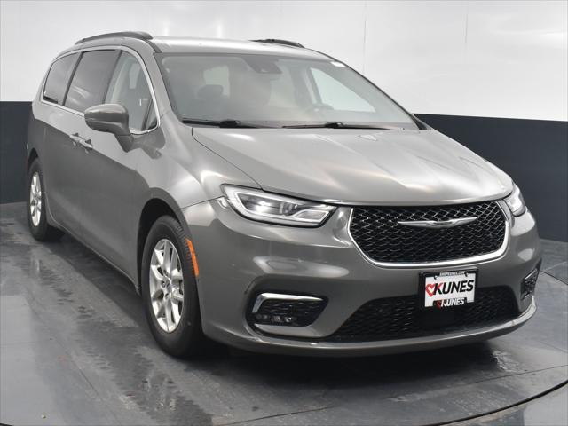 used 2022 Chrysler Pacifica car, priced at $21,764