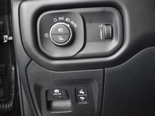 new 2025 Ram 1500 car, priced at $47,997