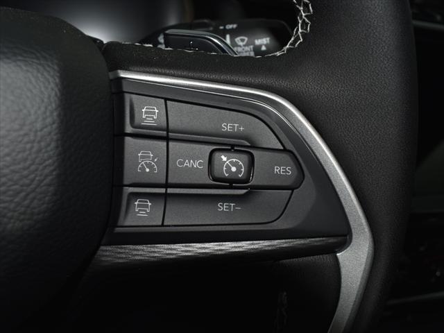 new 2025 Jeep Grand Cherokee car, priced at $45,053