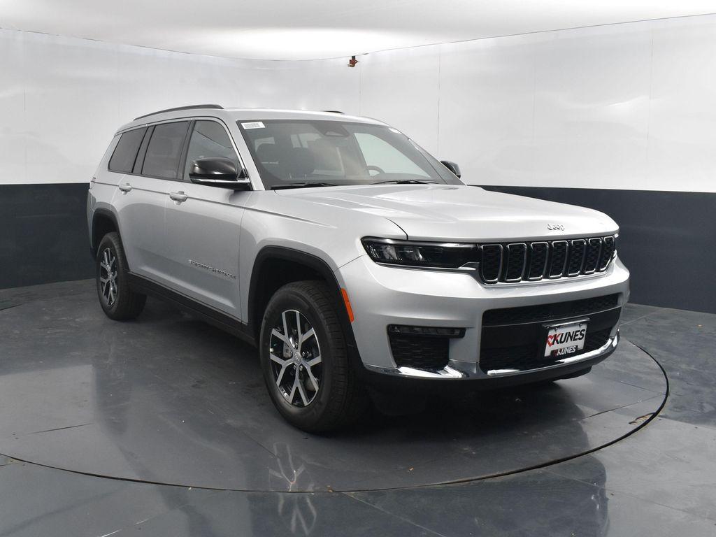 new 2025 Jeep Grand Cherokee L car, priced at $44,733