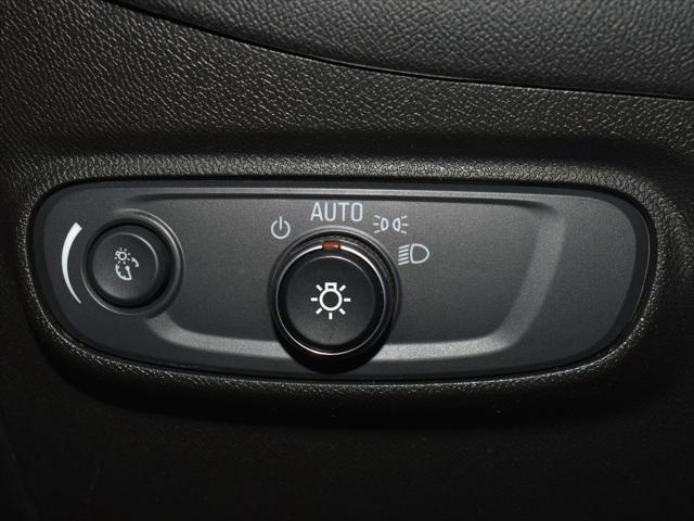 used 2022 Chevrolet Equinox car, priced at $24,023