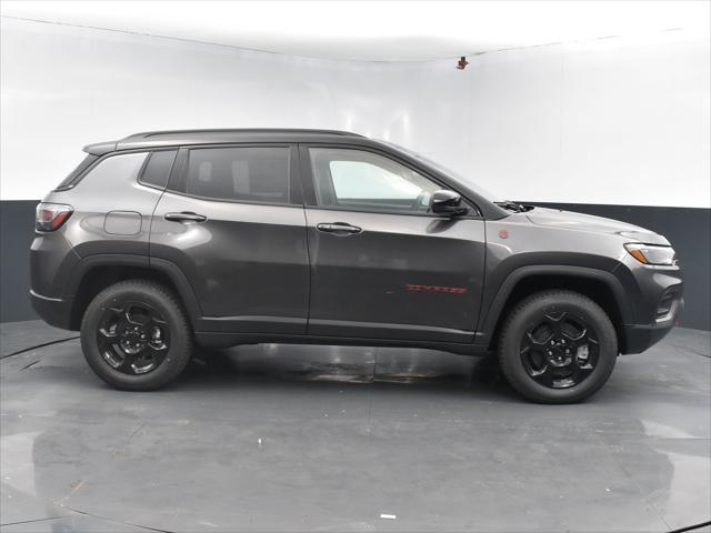new 2024 Jeep Compass car, priced at $33,955