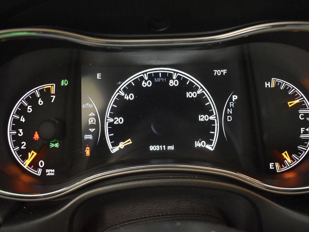 used 2022 Jeep Grand Cherokee car, priced at $24,261