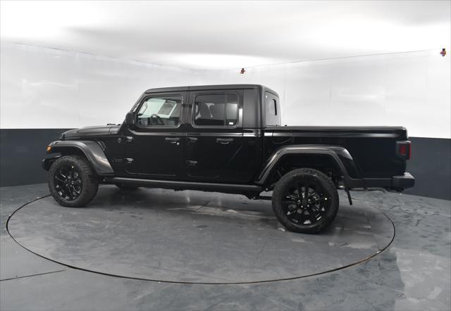 new 2025 Jeep Gladiator car, priced at $46,995