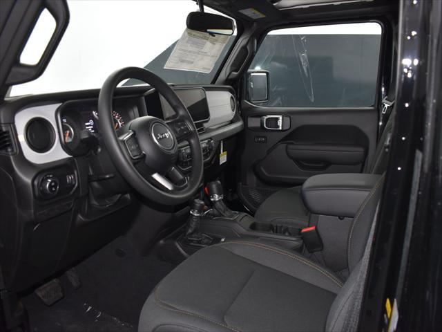 new 2025 Jeep Gladiator car, priced at $45,065