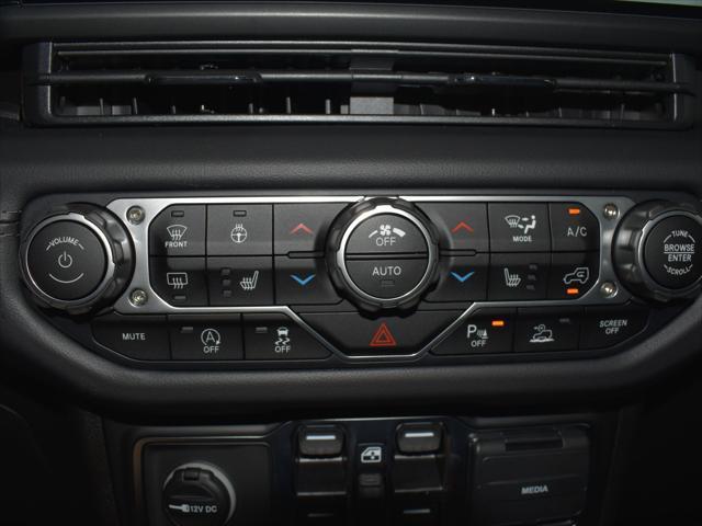 new 2025 Jeep Gladiator car, priced at $52,712