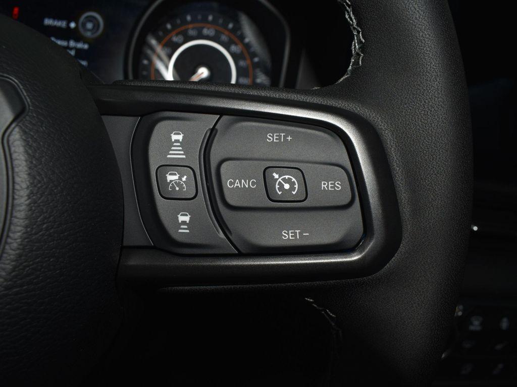 new 2025 Jeep Gladiator car, priced at $53,990