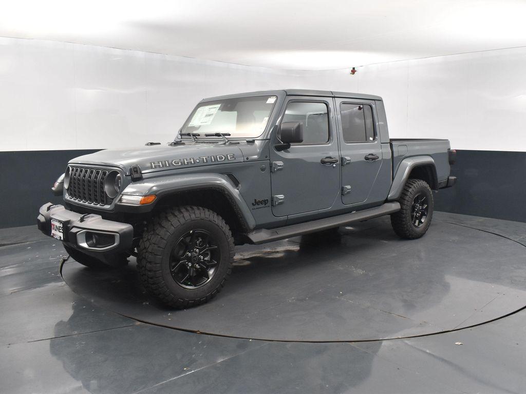 new 2025 Jeep Gladiator car, priced at $53,990