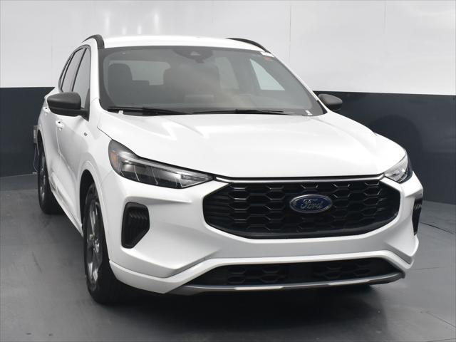 used 2023 Ford Escape car, priced at $21,717
