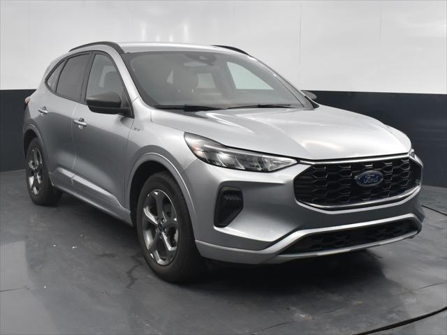 used 2024 Ford Escape car, priced at $25,124