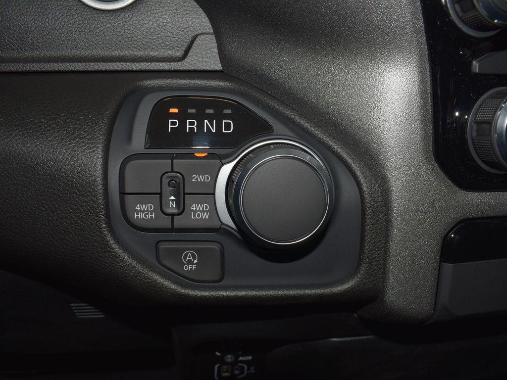 new 2025 Ram 1500 car, priced at $46,676