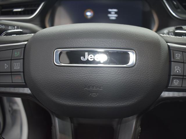 new 2025 Jeep Grand Cherokee car, priced at $44,557