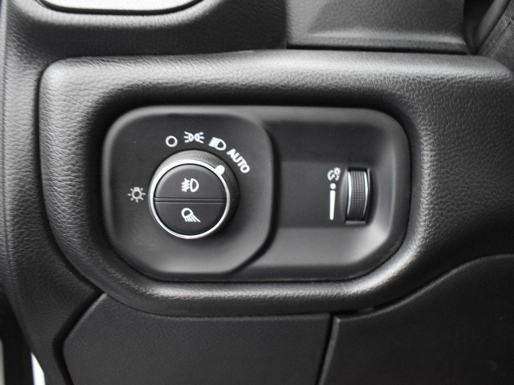 new 2025 Ram 2500 car, priced at $46,925
