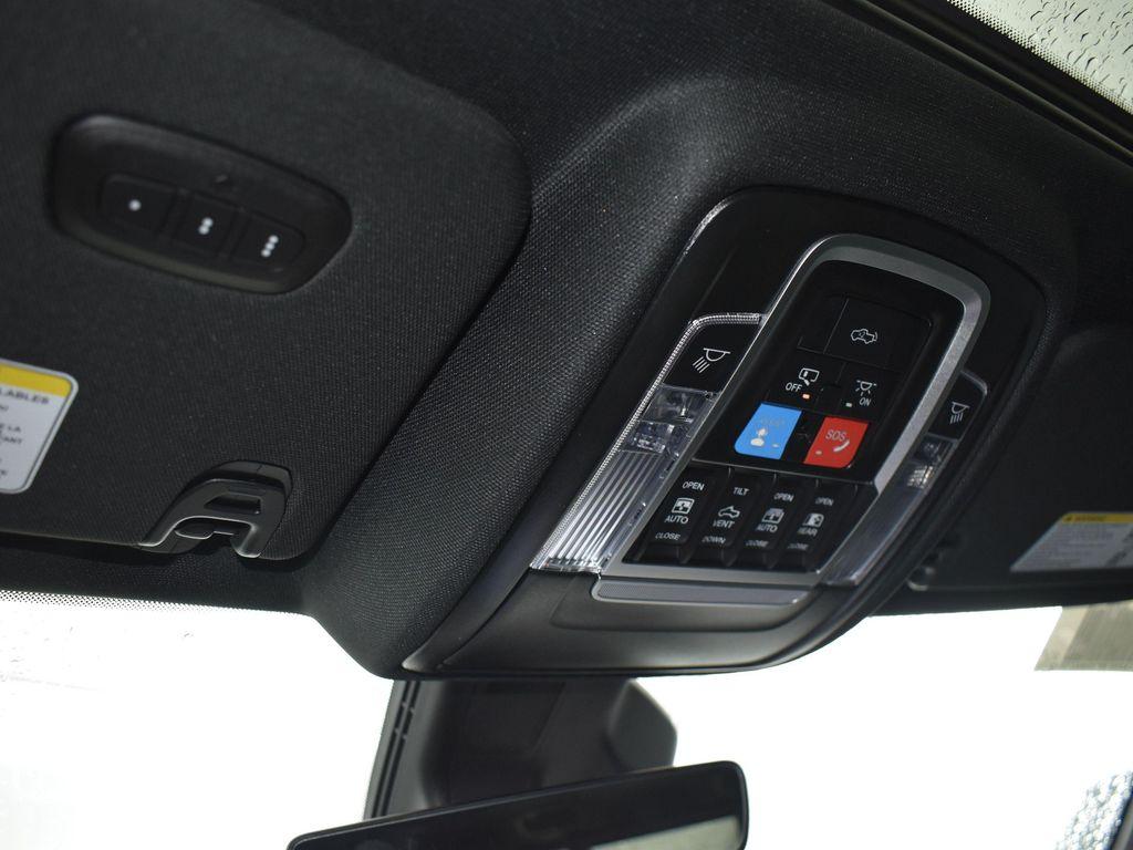 new 2025 Ram 1500 car, priced at $60,252
