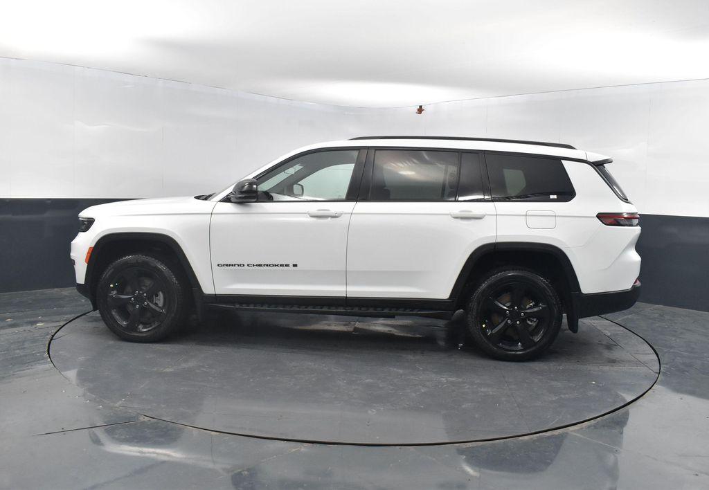 new 2025 Jeep Grand Cherokee L car, priced at $47,900
