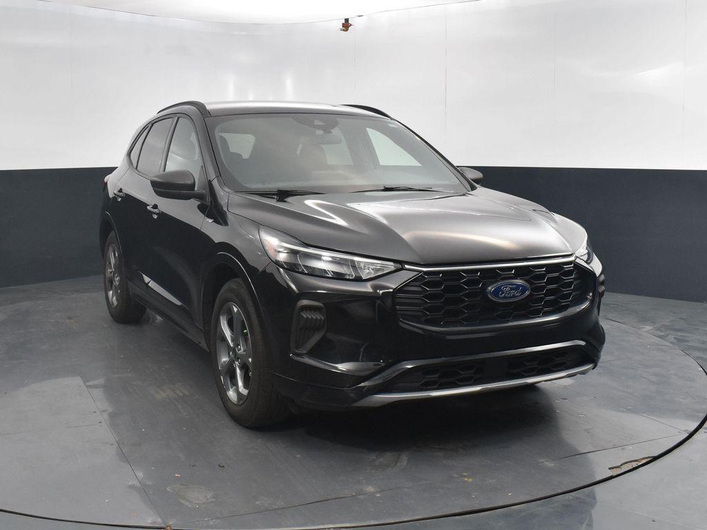 used 2024 Ford Escape car, priced at $23,548