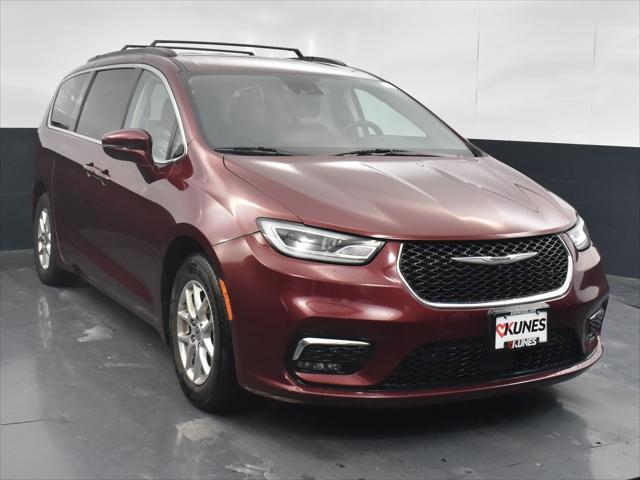 used 2022 Chrysler Pacifica car, priced at $21,757