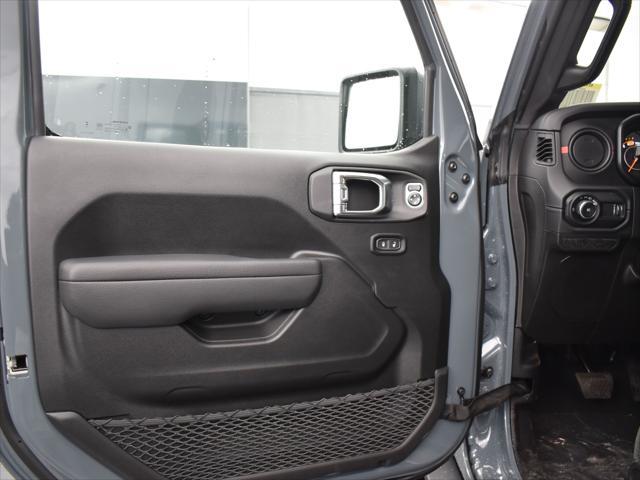 new 2025 Jeep Wrangler car, priced at $62,116