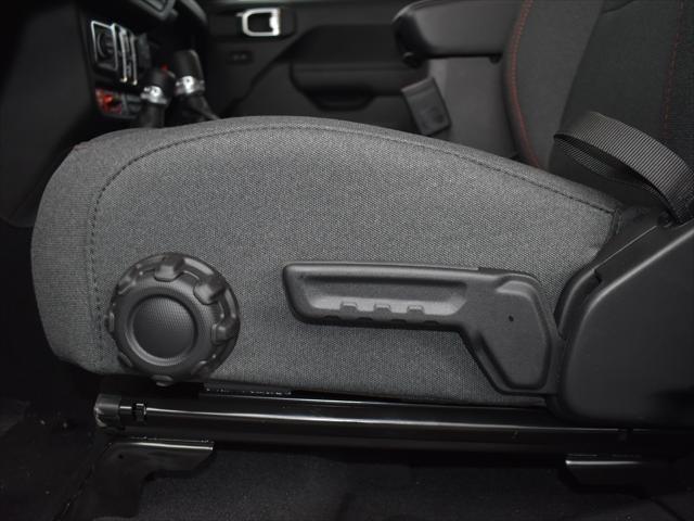 new 2025 Jeep Wrangler car, priced at $62,116