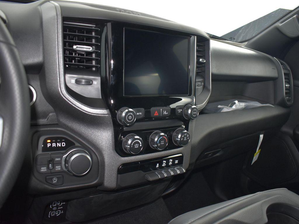 new 2025 Ram 1500 car, priced at $39,928