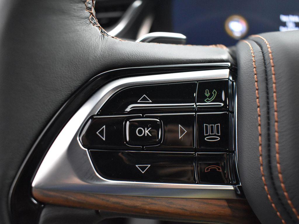 new 2025 Jeep Grand Cherokee car, priced at $61,341