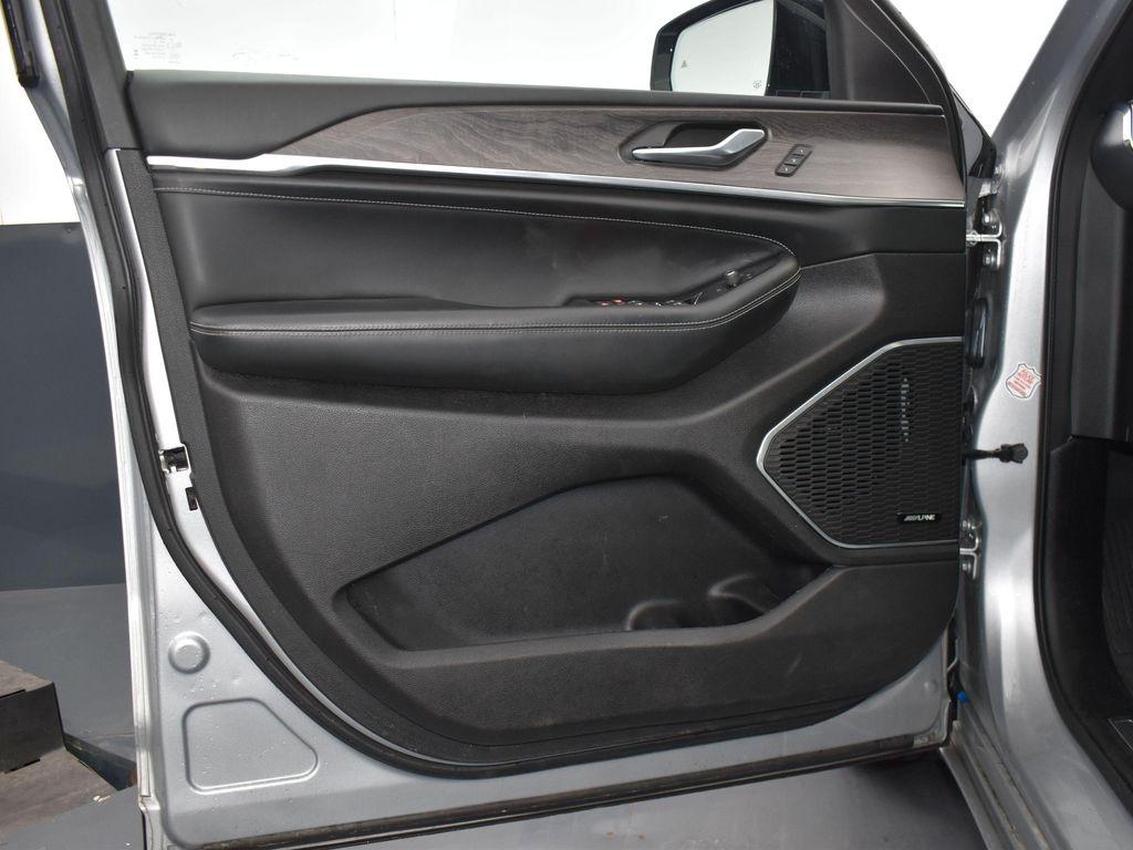 used 2023 Jeep Grand Cherokee L car, priced at $34,606