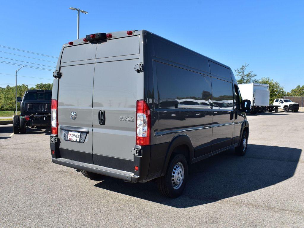 new 2026 Ram ProMaster 2500 Window Van car, priced at $53,140