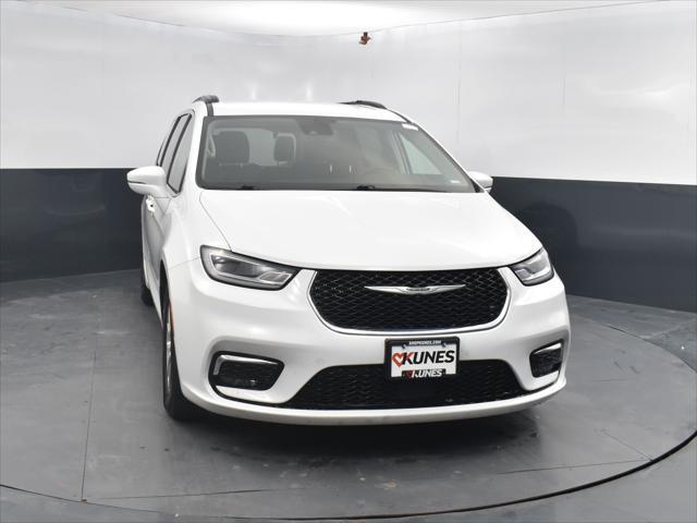 used 2022 Chrysler Pacifica car, priced at $20,078