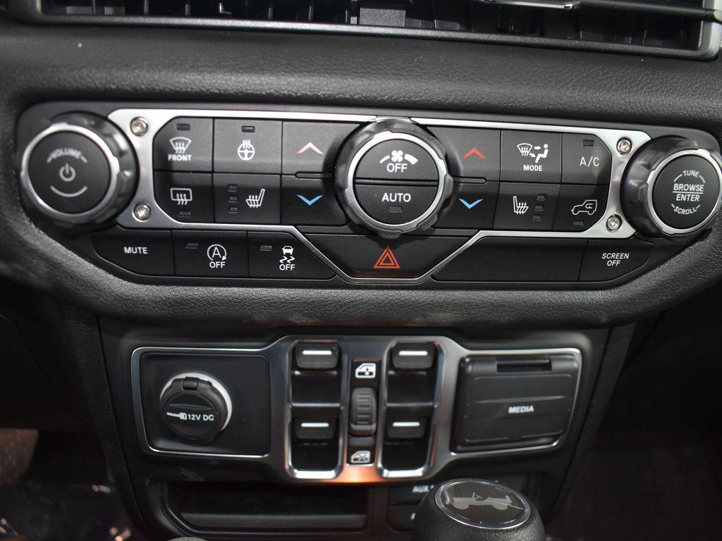 new 2025 Jeep Wrangler car, priced at $50,410
