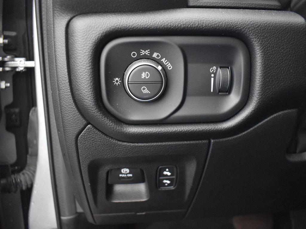 used 2022 Ram 1500 car, priced at $33,363