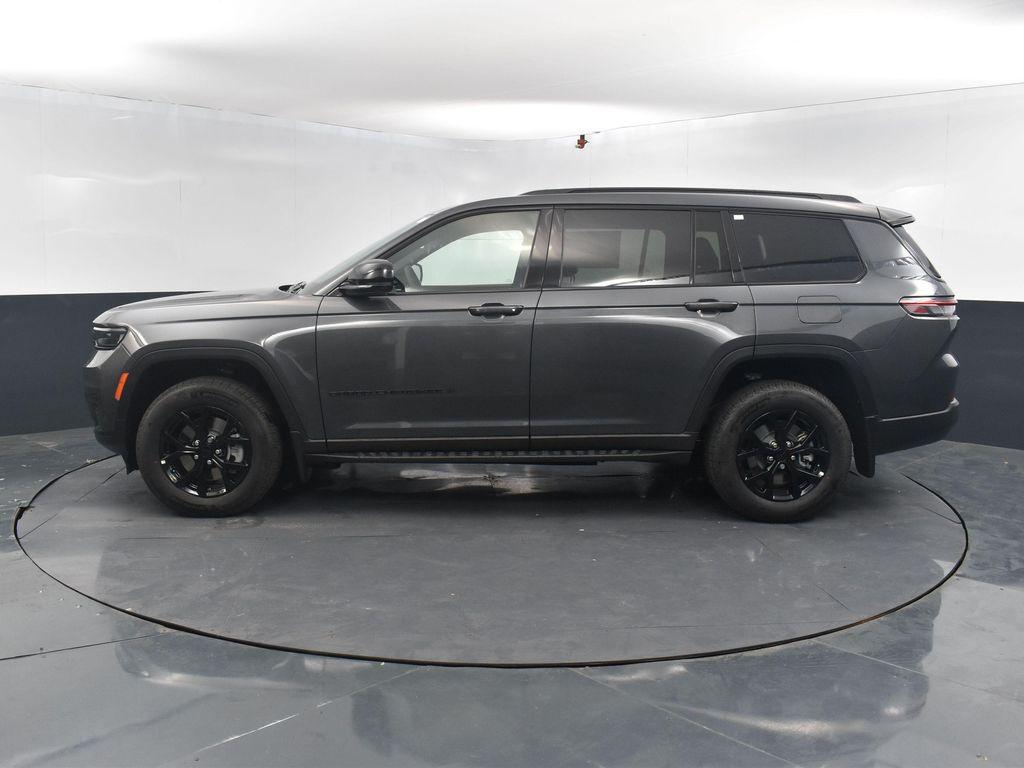 new 2025 Jeep Grand Cherokee L car, priced at $44,674