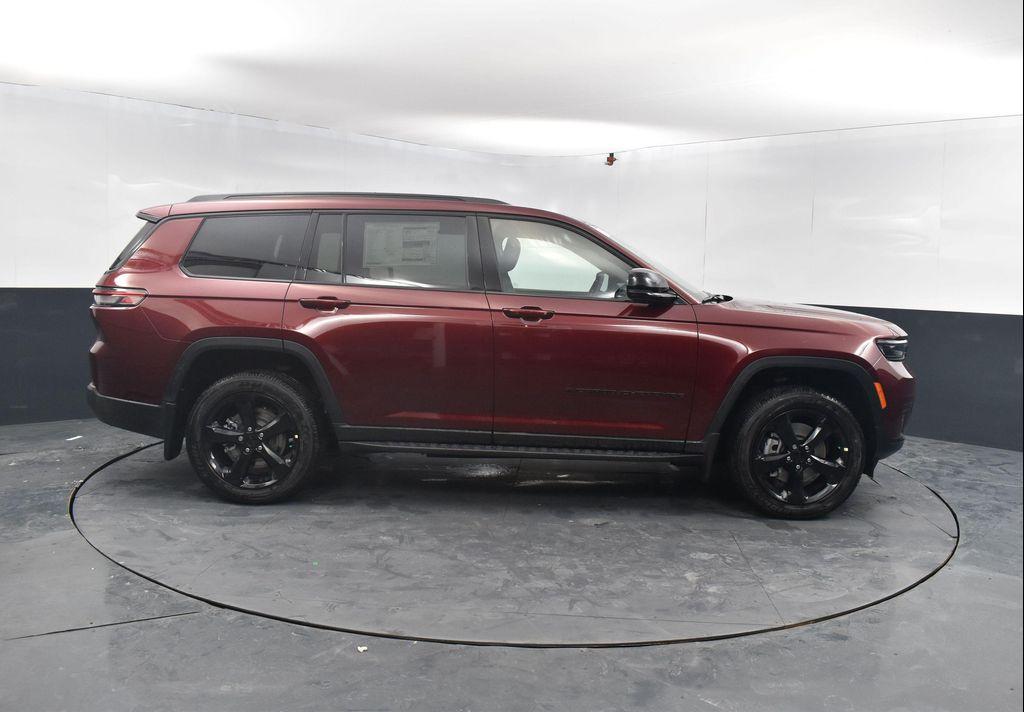 new 2025 Jeep Grand Cherokee L car, priced at $44,271