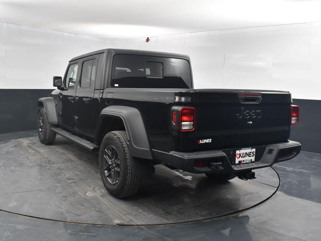 new 2025 Jeep Gladiator car, priced at $48,550