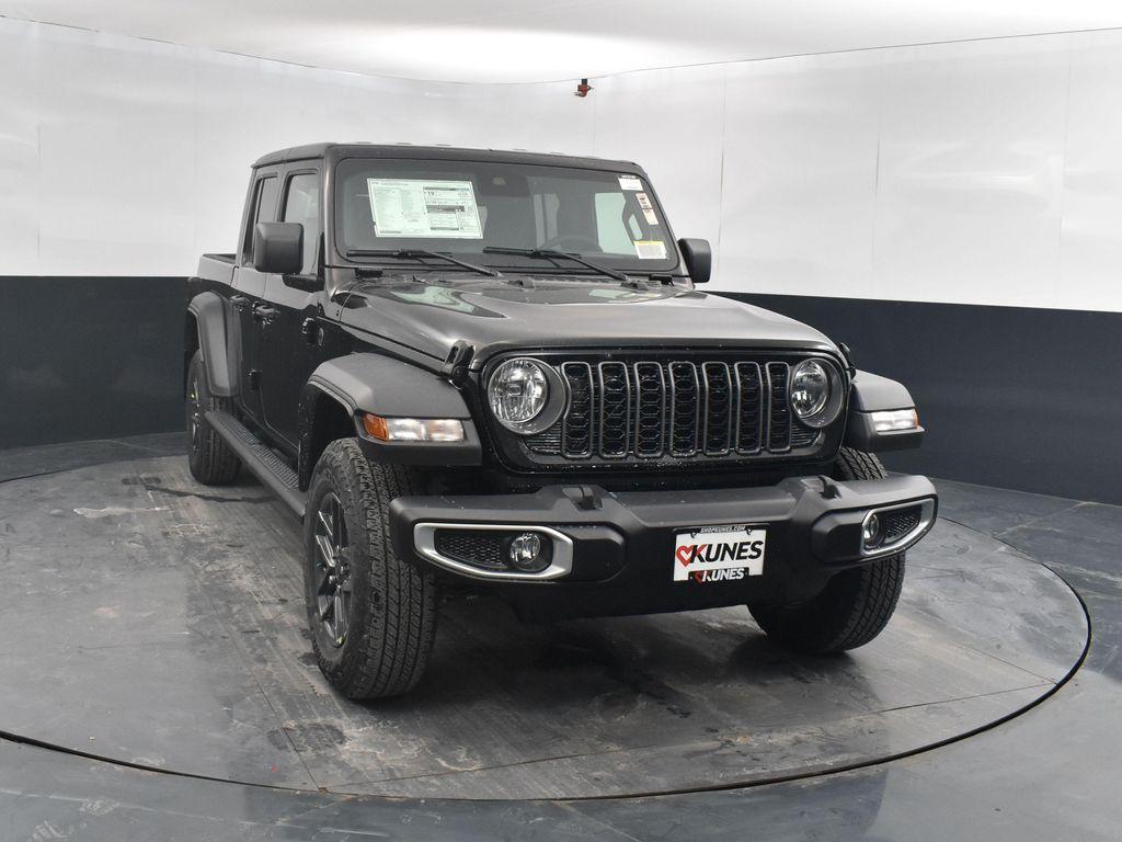 new 2025 Jeep Gladiator car, priced at $48,550