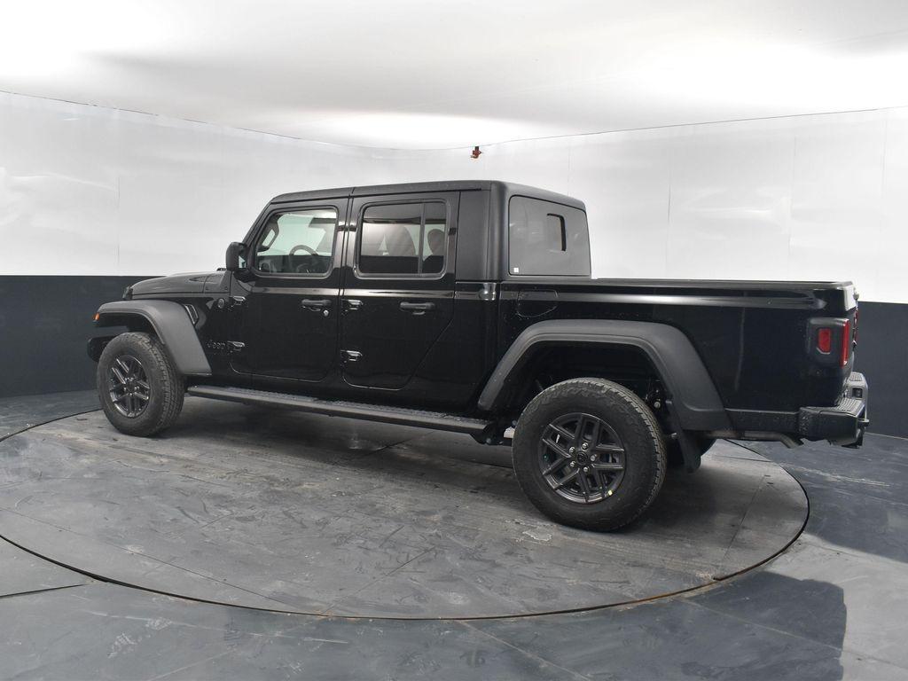 new 2025 Jeep Gladiator car, priced at $48,550