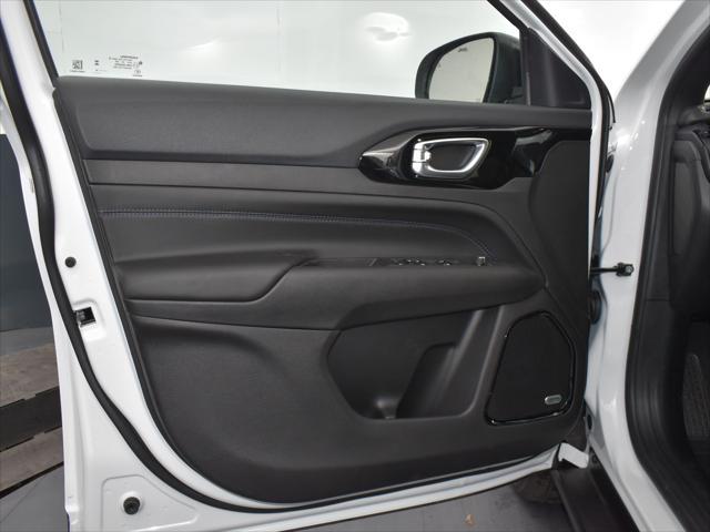 new 2025 Jeep Compass car, priced at $37,157