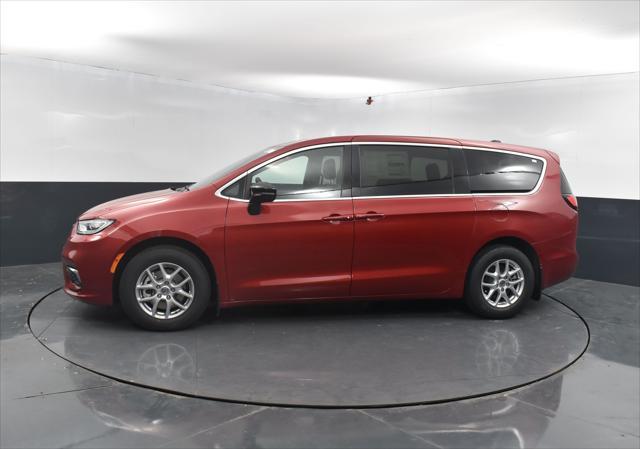 new 2025 Chrysler Pacifica car, priced at $37,534