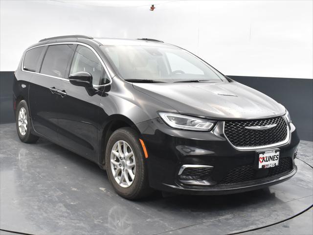 used 2022 Chrysler Pacifica car, priced at $22,461