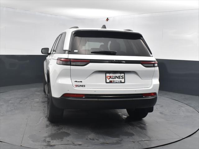 new 2025 Jeep Grand Cherokee car, priced at $42,715
