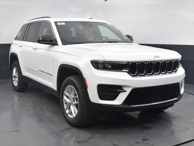 new 2025 Jeep Grand Cherokee car, priced at $40,477