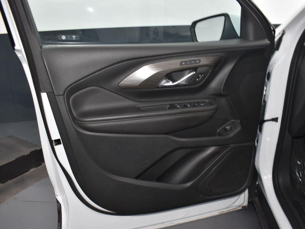used 2023 GMC Terrain car, priced at $24,363