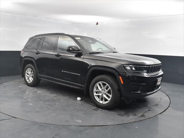 new 2025 Jeep Grand Cherokee car, priced at $41,572