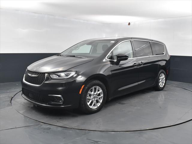 used 2023 Chrysler Pacifica car, priced at $24,189